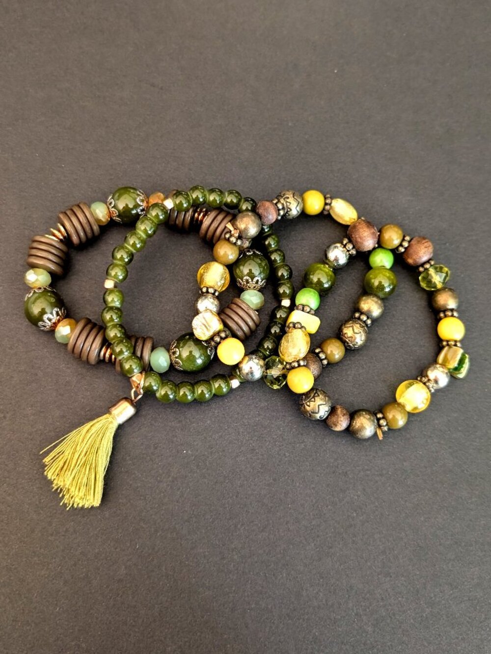 Bundle of 4 stacking/layering green tones stretch bracelets - Picture 10 of 10